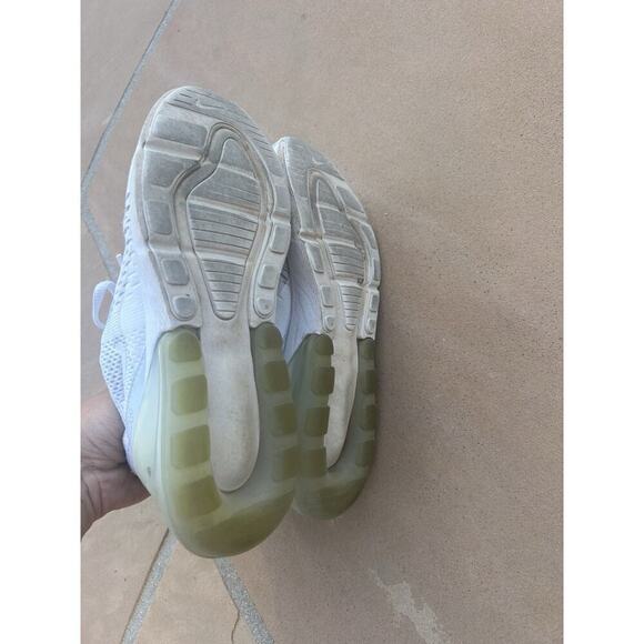 Size 6Y - Nike Air Max 270 (GS) White/White -Metal Silver Sneaker 943345-103 - Picture 6 of 6